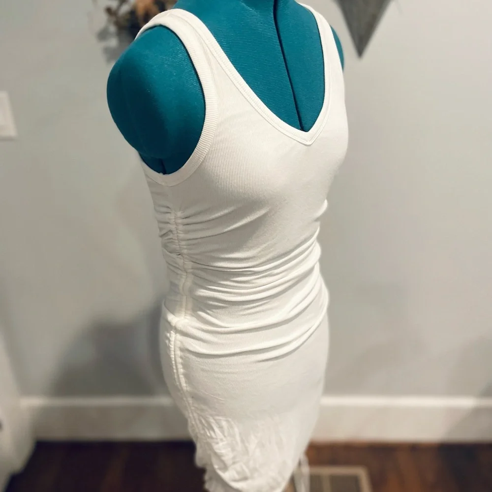 Princess Polly White Bodycon Ruched Dress - Picture 3 of 5
